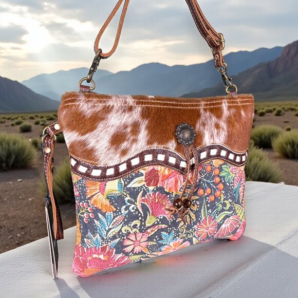 Myra Bag Leather & Hairon Wristlet Crossbody Bag "Dusa" - New - Picture 4 of 15